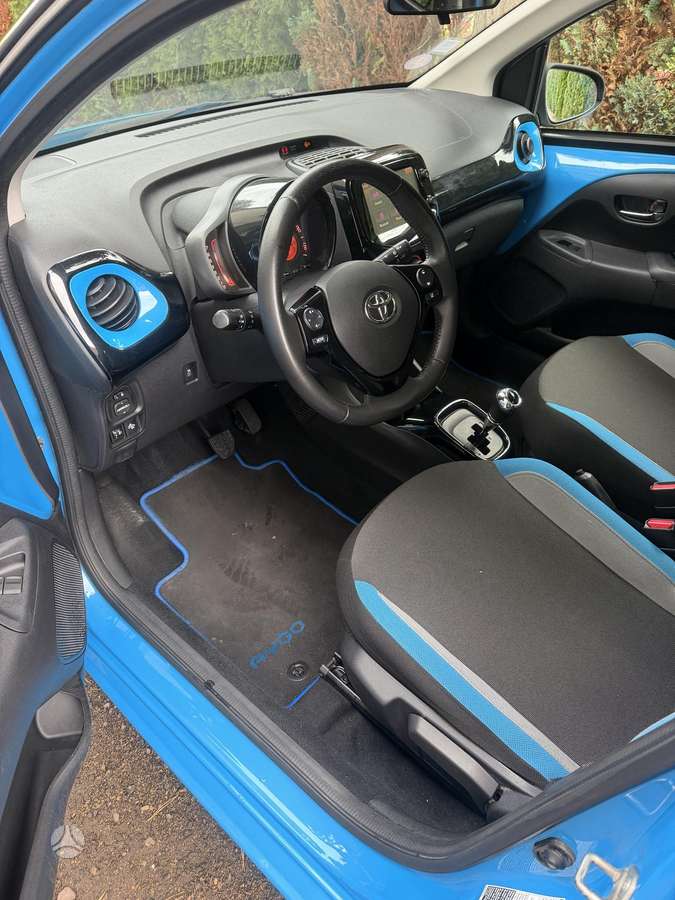 Toyota Aygo, 1.0 l., hatchback