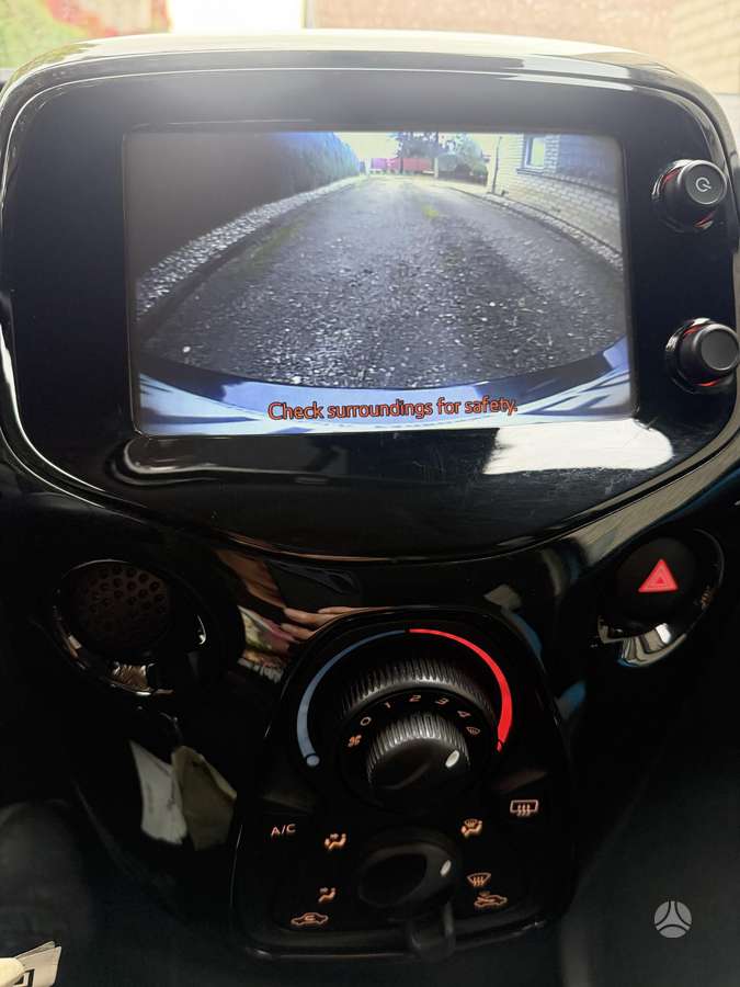 Toyota Aygo, 1.0 l., hatchback
