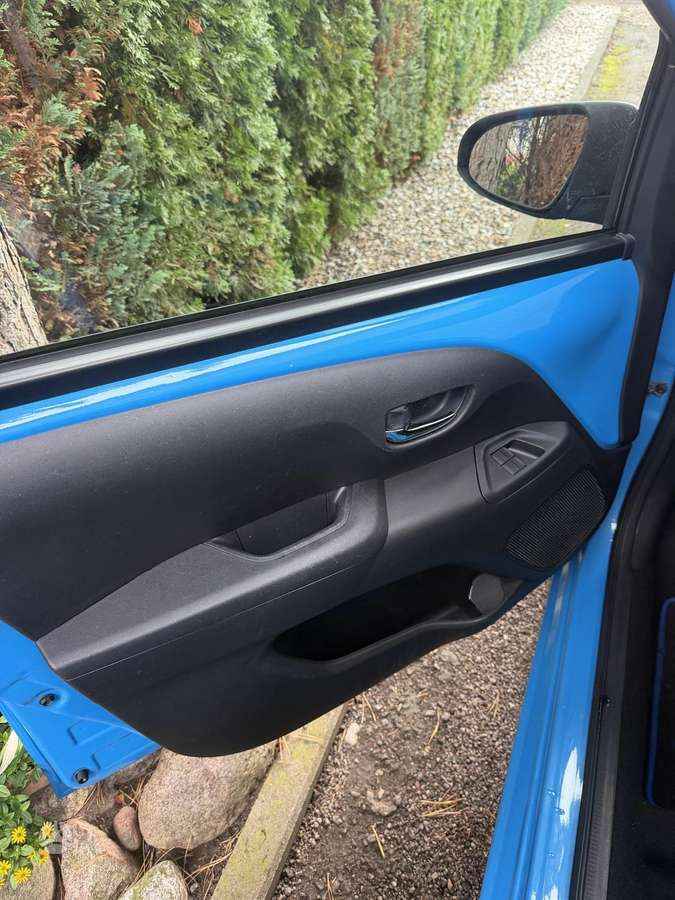 Toyota Aygo, 1.0 l., hatchback