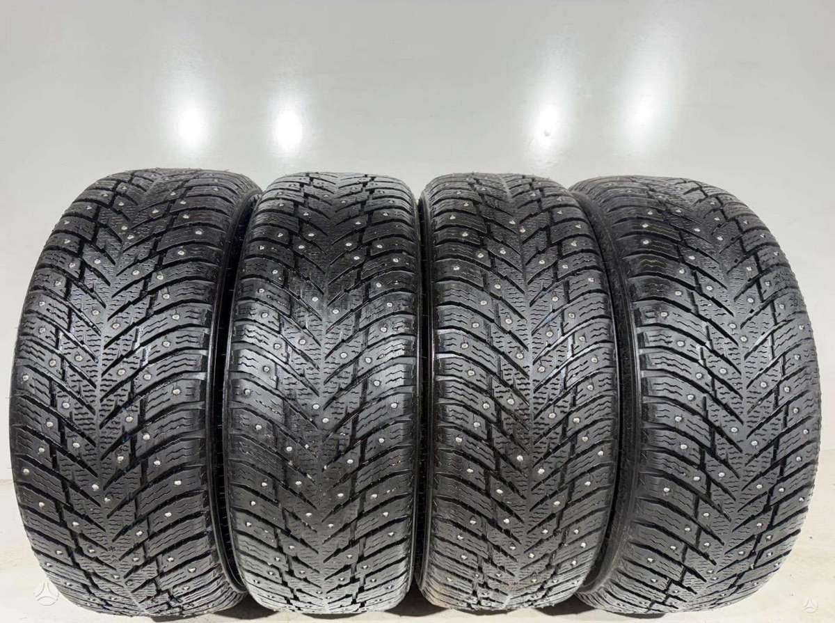Nokian Hakka 10, winter 235/50 R20
