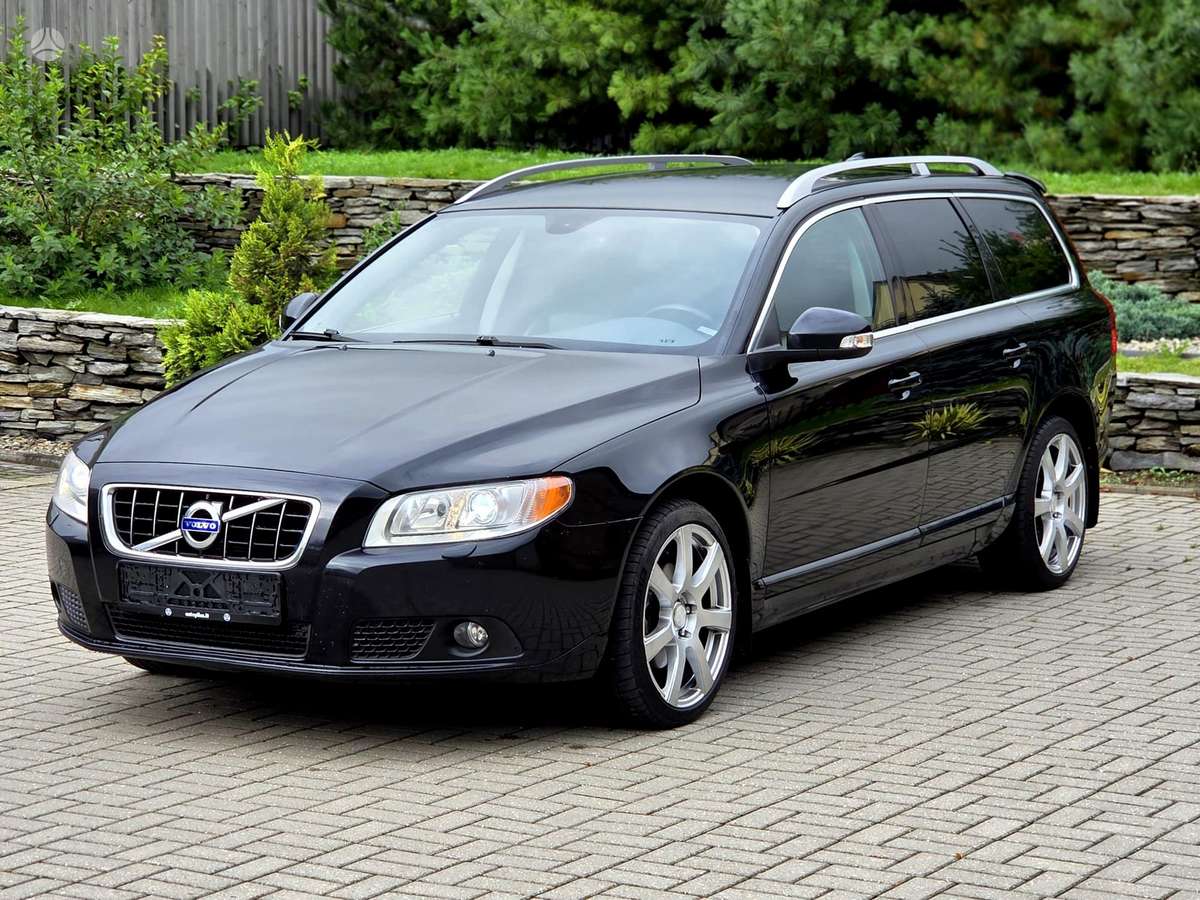 Volvo V70, 2.0 l., Универсал