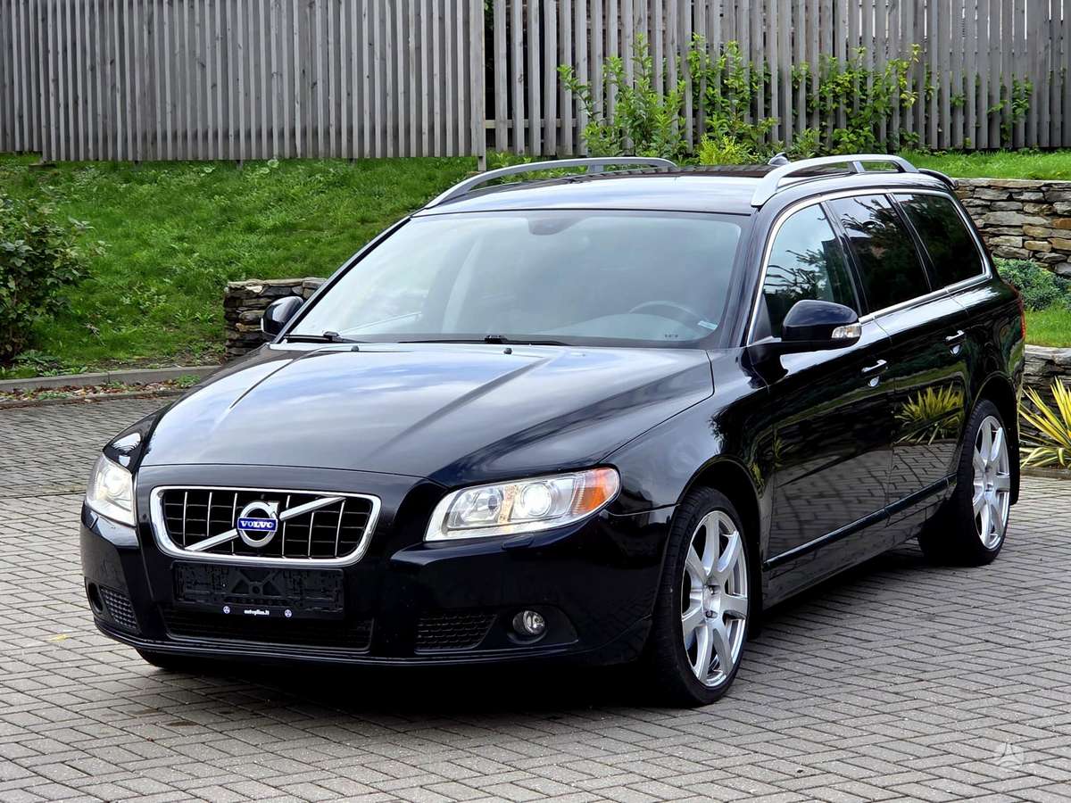 Volvo V70, 2.0 l., wagon