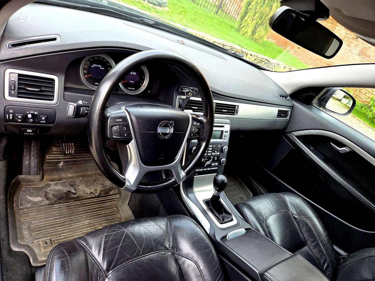 Volvo V70, 2.0 l., wagon