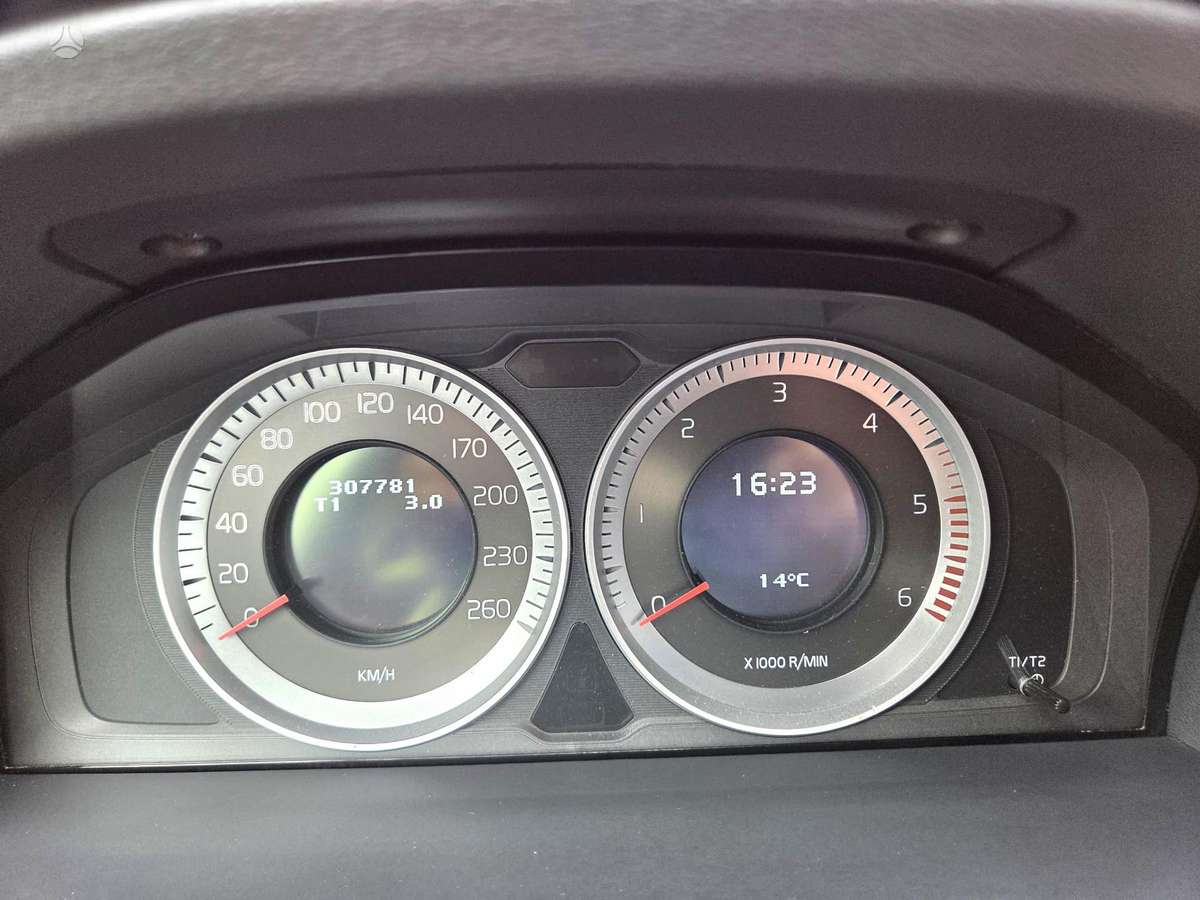 Volvo V70, 2.0 l., Универсал