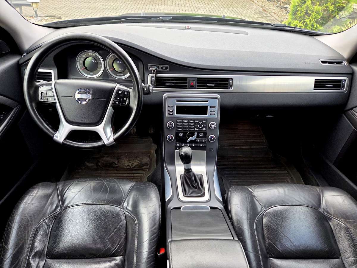 Volvo V70, 2.0 l., Универсал
