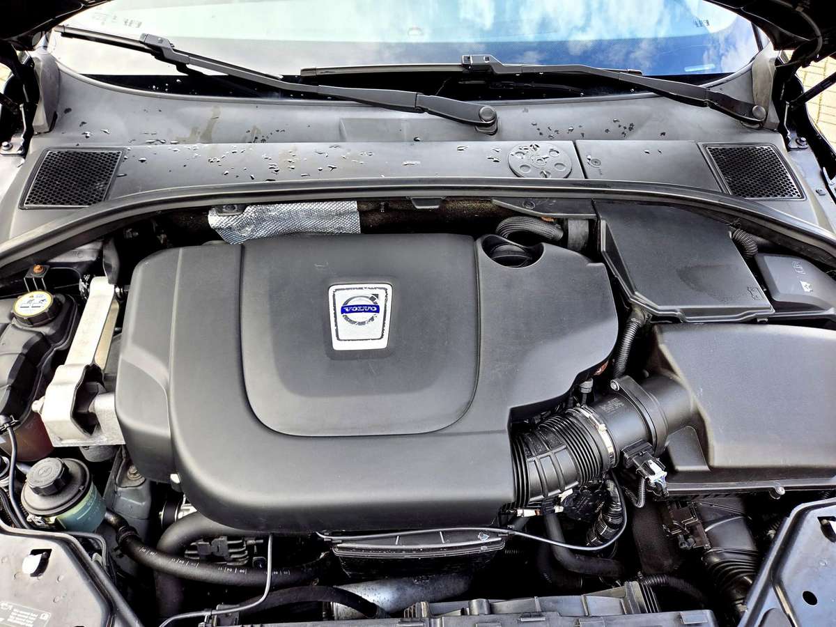 Volvo V70, 2.0 l., Универсал