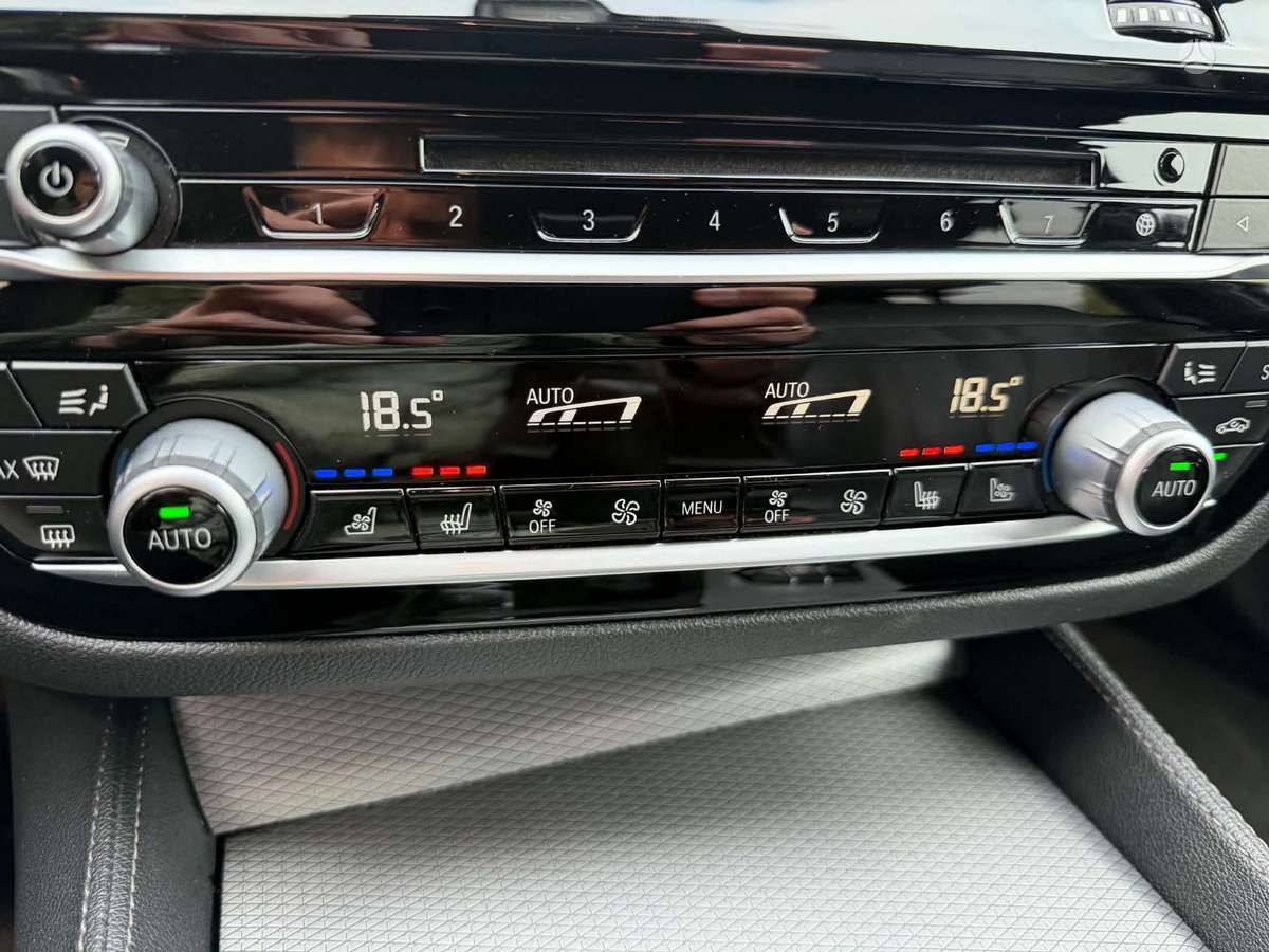 BMW 520, 2.0 l., wagon
