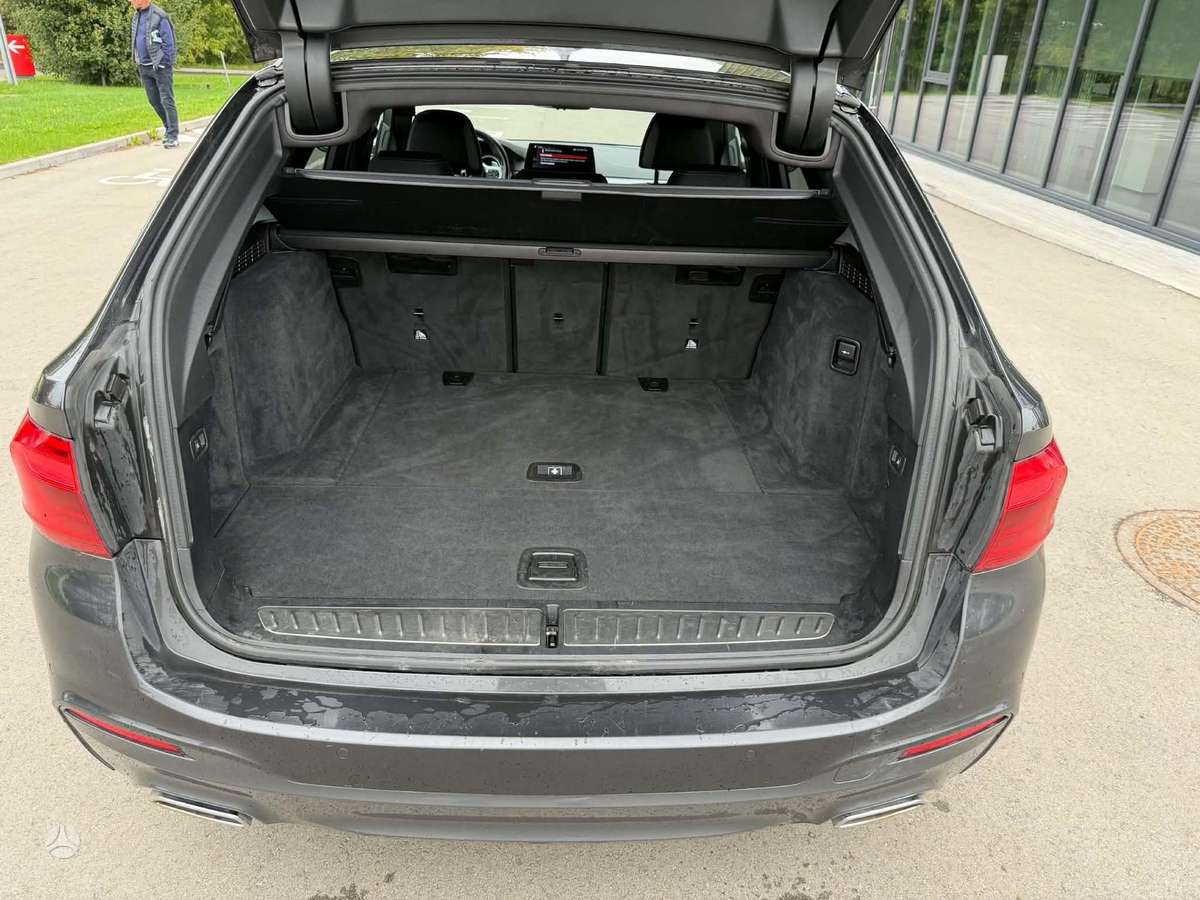 BMW 520, 2.0 l., wagon