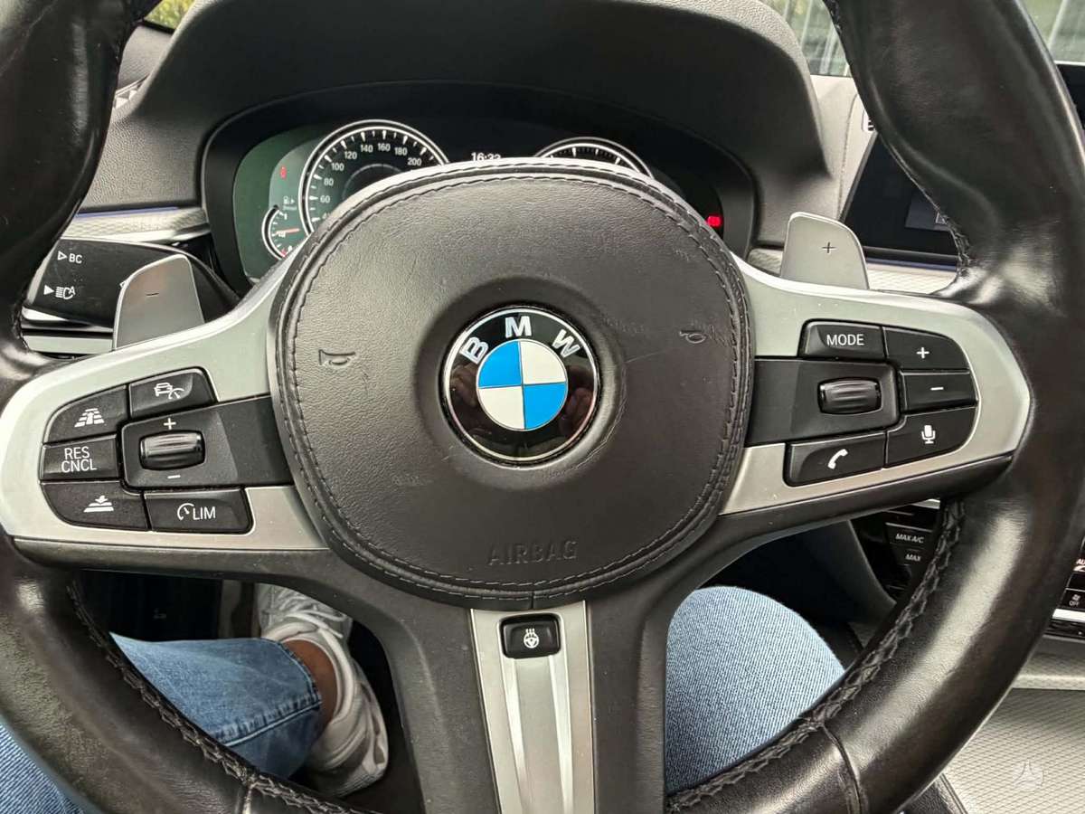 BMW 520, 2.0 l., wagon