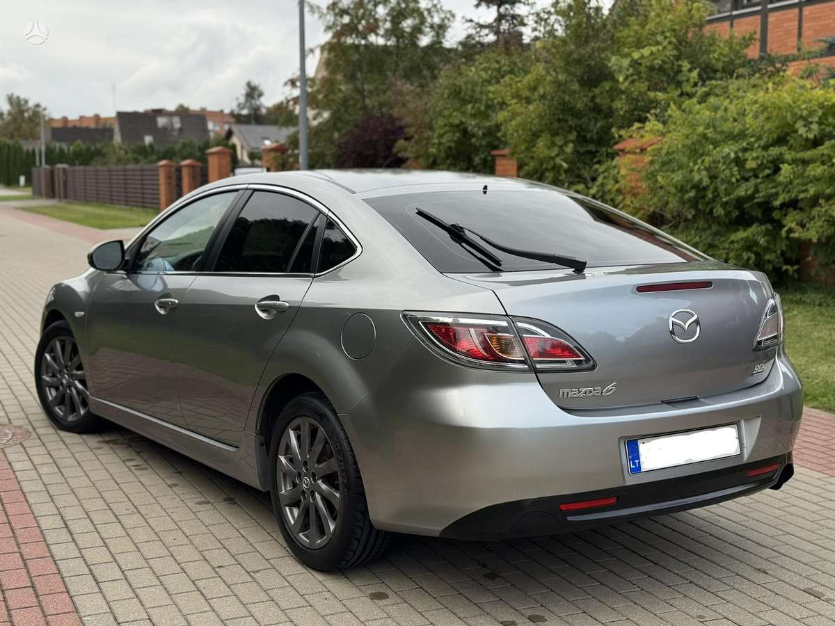 Mazda 6, 2.2 l., Седан