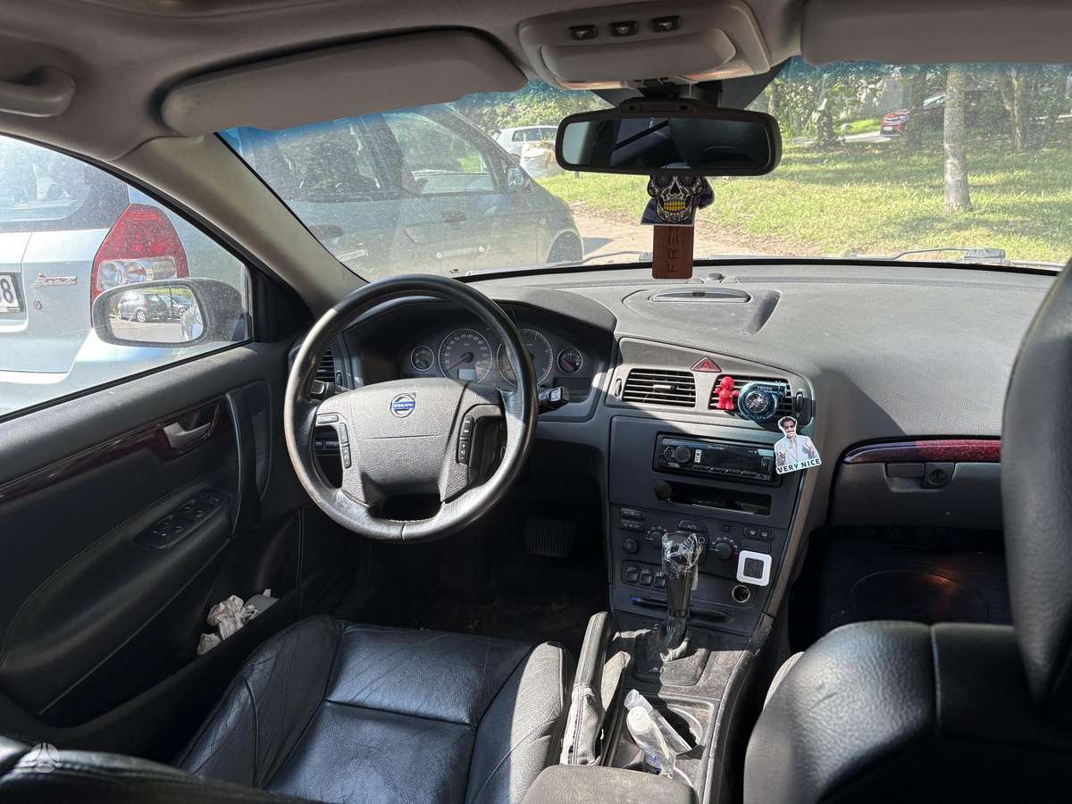 Volvo V70, 2.4 l., wagon