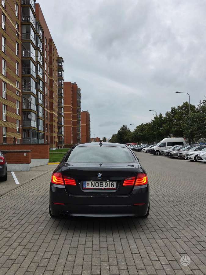 BMW 530, 3.0 l., Седан