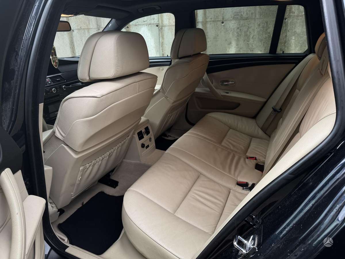 BMW 525, 3.0 l., wagon