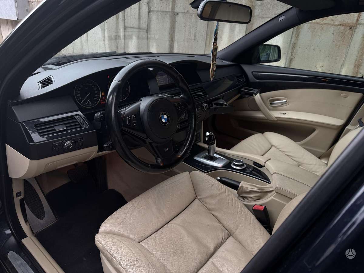 BMW 525, 3.0 l., wagon