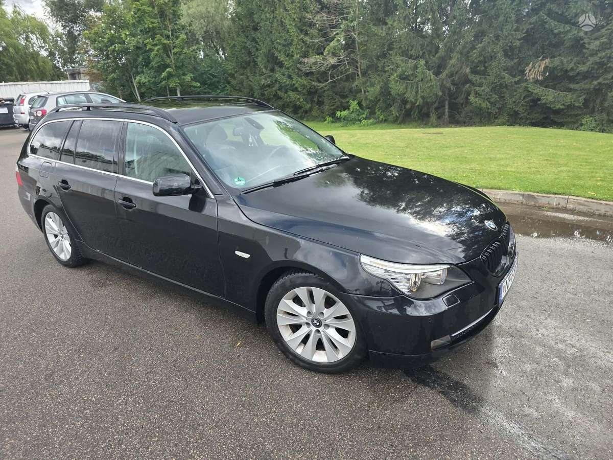 BMW 520, 2.0 l., universalas