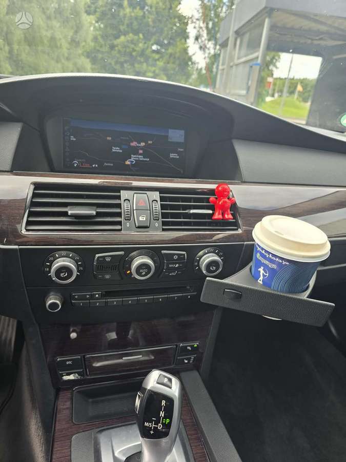 BMW 520, 2.0 l., wagon