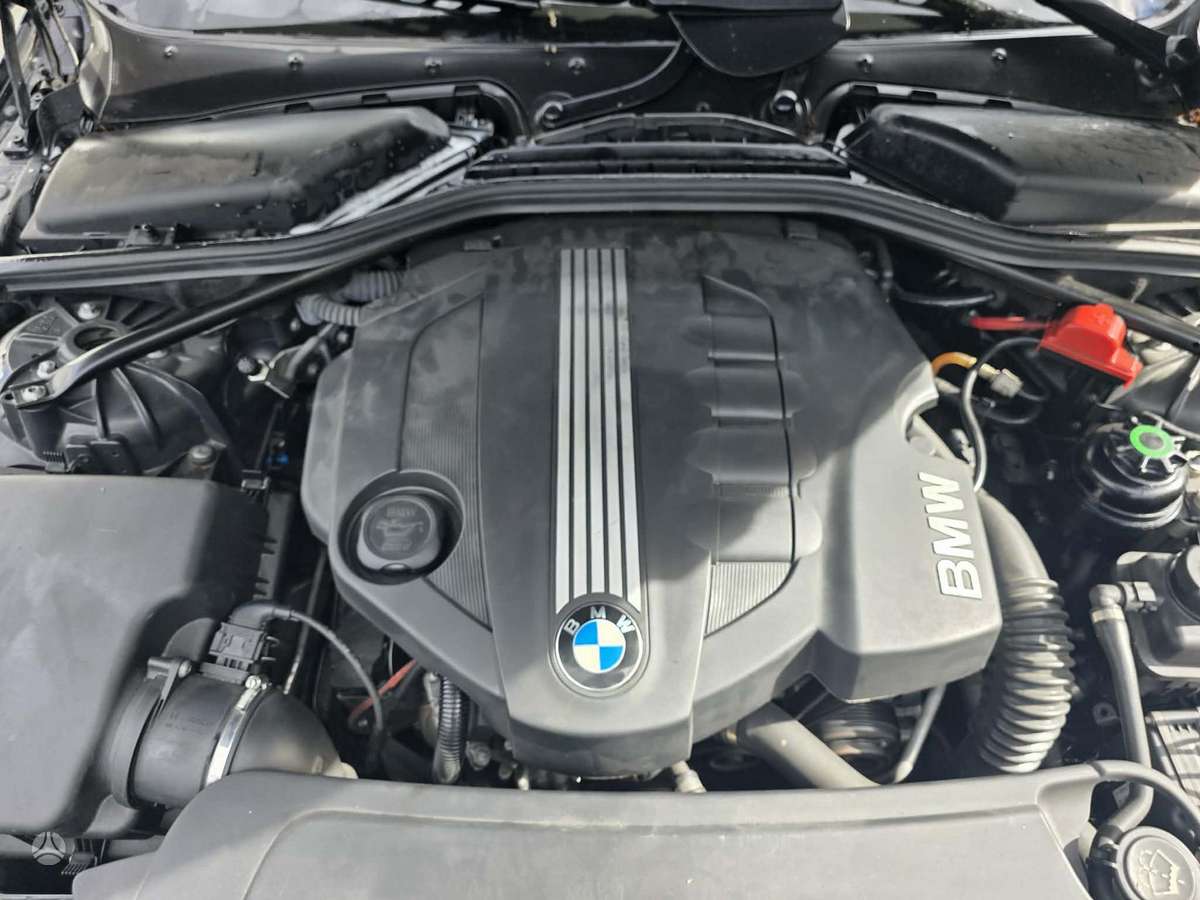 BMW 520, 2.0 l., universalas