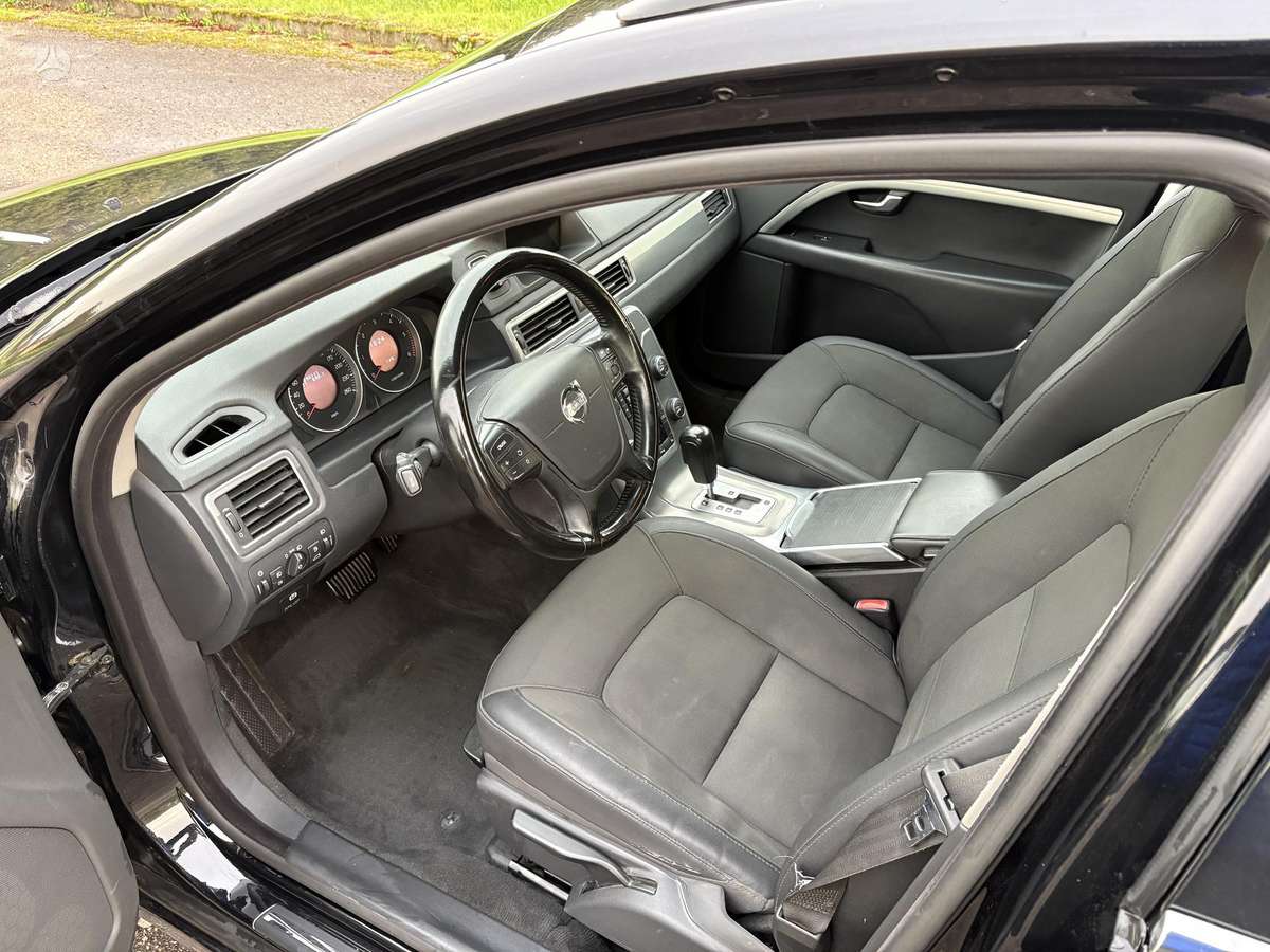 Volvo V70, 2.0 l., wagon