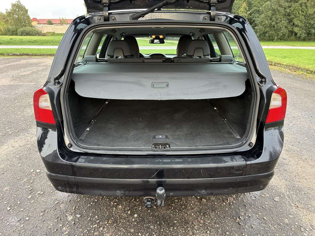 Volvo V70, 2.0 l., wagon