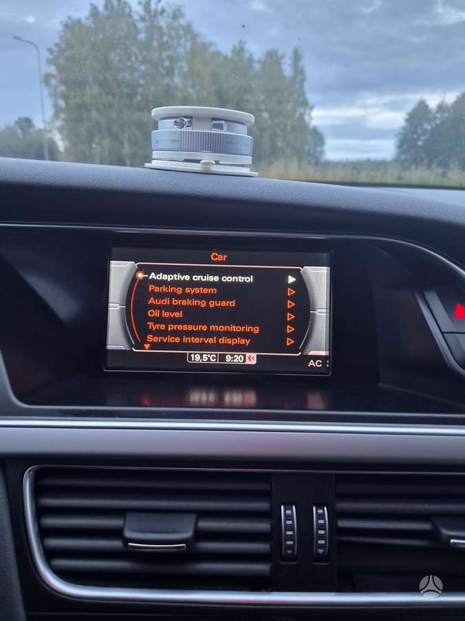 Audi A4, 2.0 l., universalas