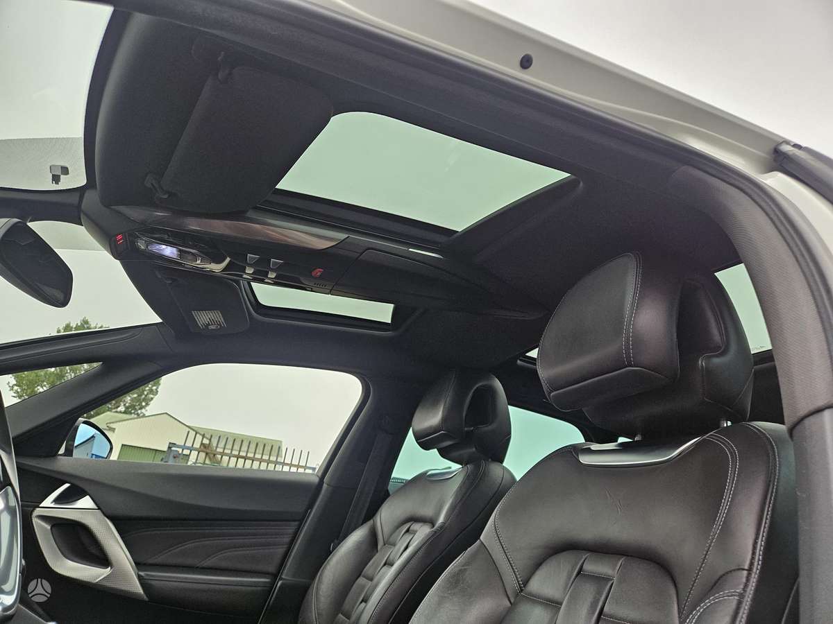 Citroen DS5, 2.0 l., Хэтчбек