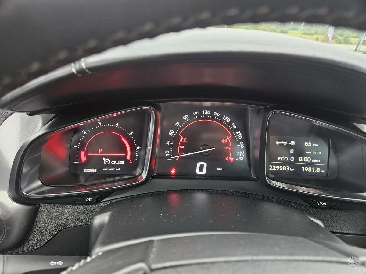 Citroen DS5, 2.0 l., Хэтчбек
