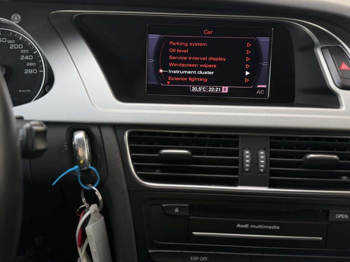 Audi A4, 2.0 l., Универсал