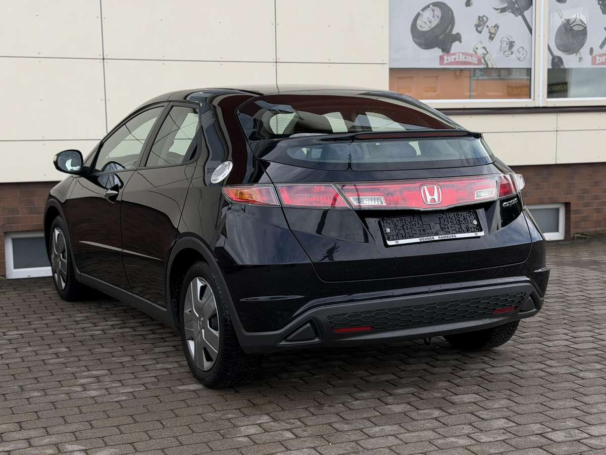 Honda Civic, 1.3 l., hatchback