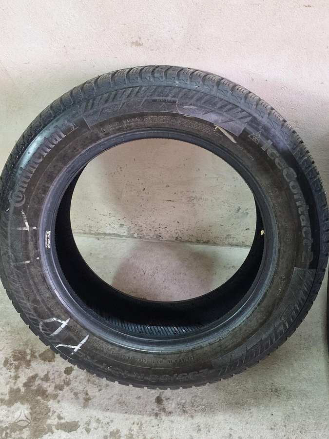 Continental, зимние 235/60 R18