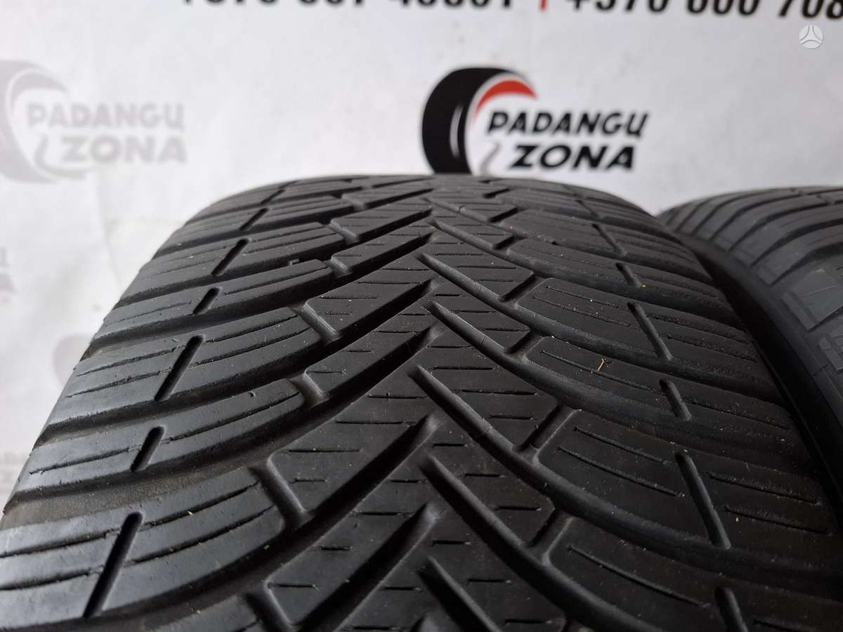 Kleber Quadraxer 2, всесезонные 215/50 R17
