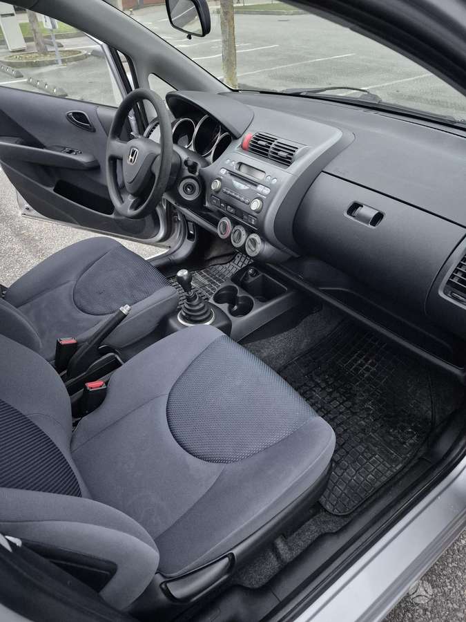 Honda Jazz, 1.3 l., hatchback