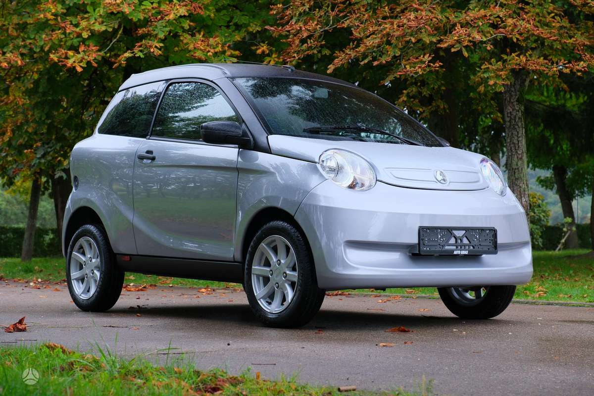 Aixam Crossover, hatchback