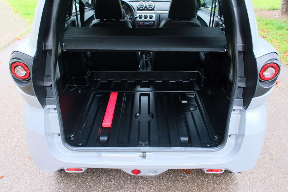 Aixam Crossover, hatchback