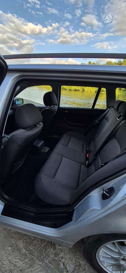 BMW 318 2005 — photo 12