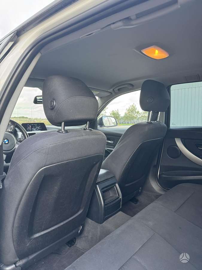 BMW 318, 2.0 l., wagon