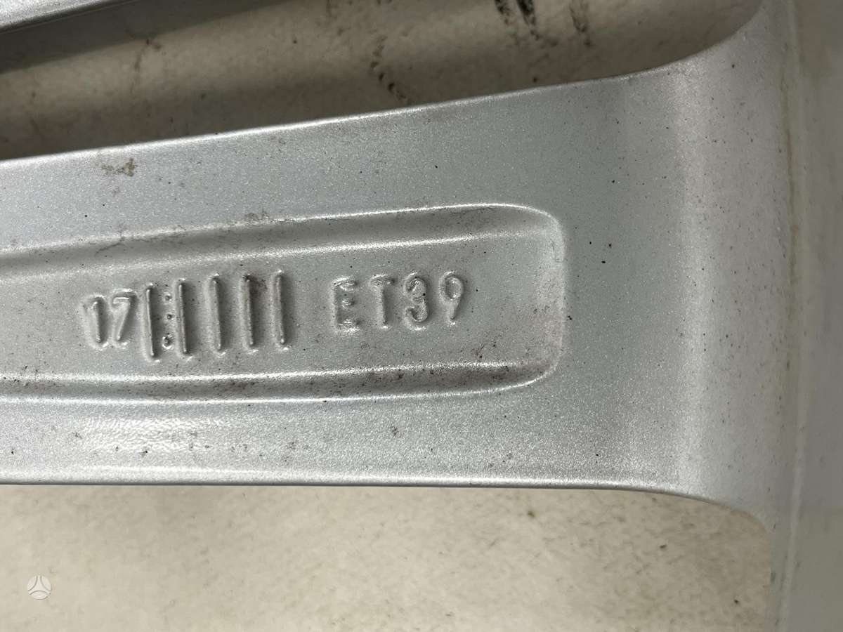 Audi, lengvojo lydinio, R20
