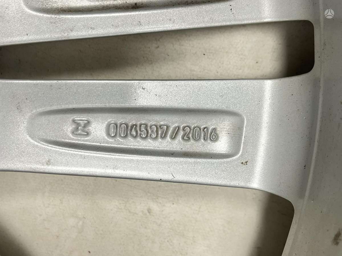 Audi, lengvojo lydinio, R20