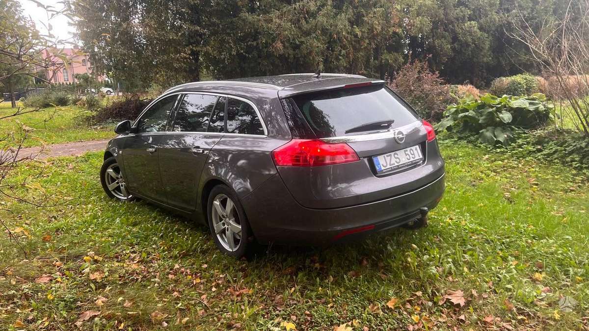 Opel Insignia, 2.0 l., Универсал