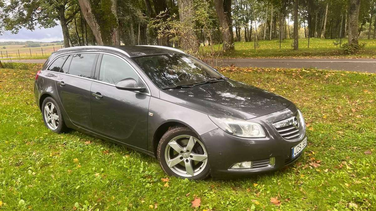 Opel Insignia, 2.0 l., Универсал