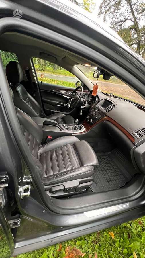Opel Insignia, 2.0 l., Универсал