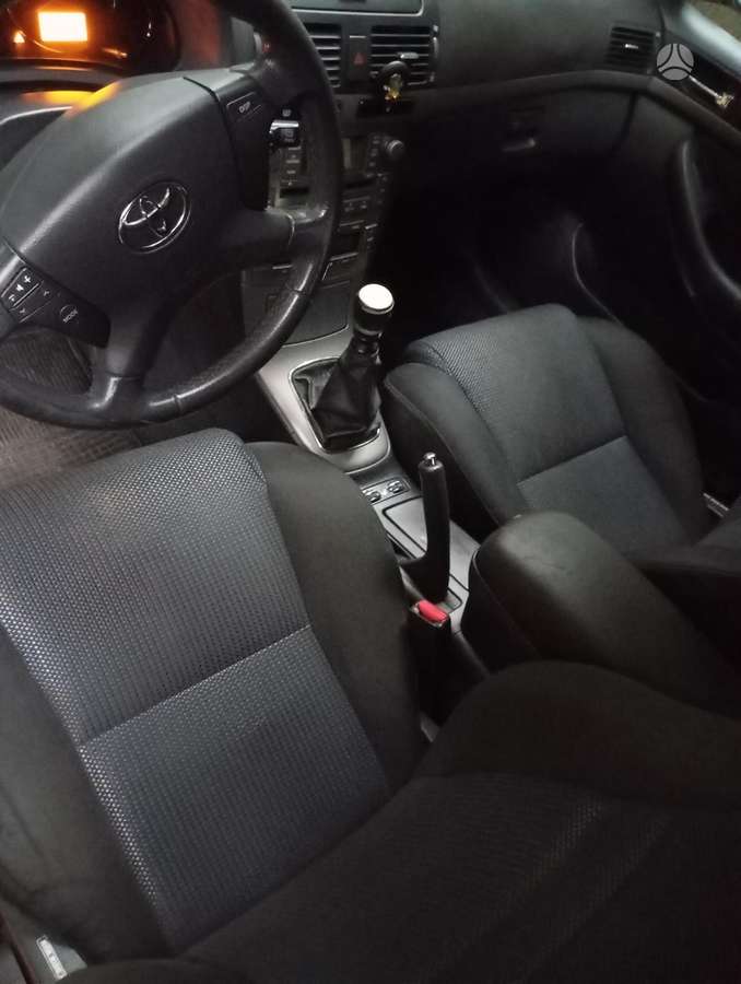 Toyota Avensis, 2.0 l., Универсал