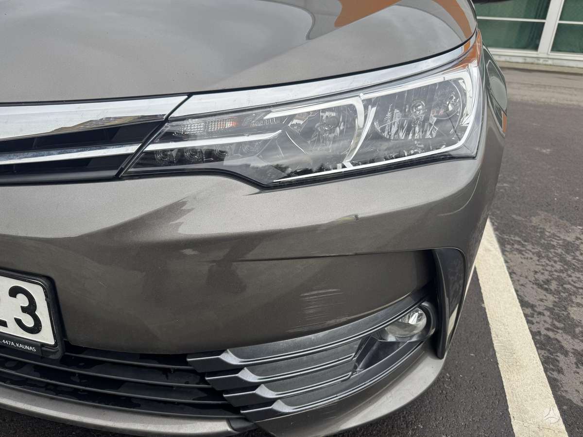 Toyota Corolla, 1.4 l., Седан
