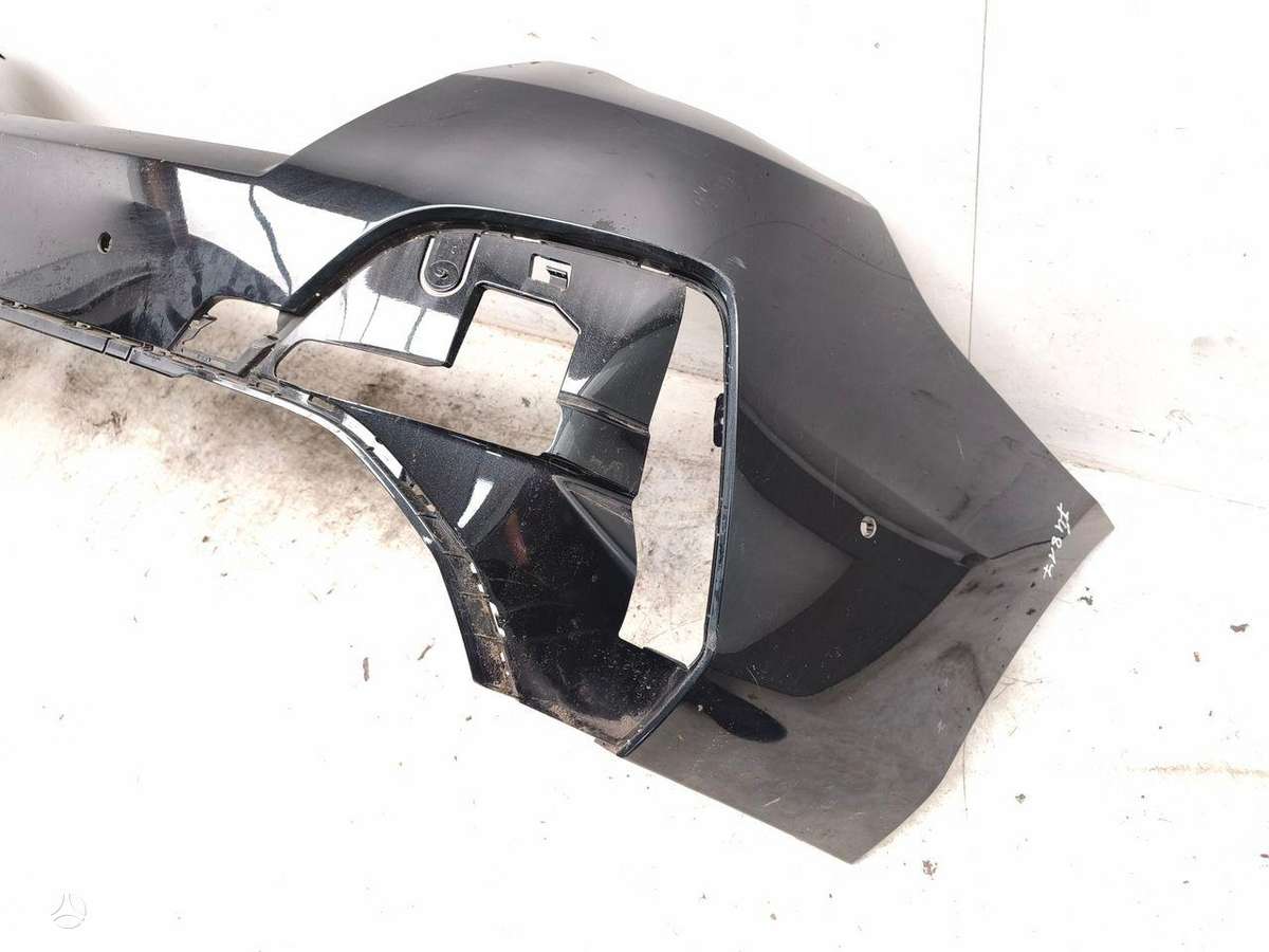 BMW i4 bamperi