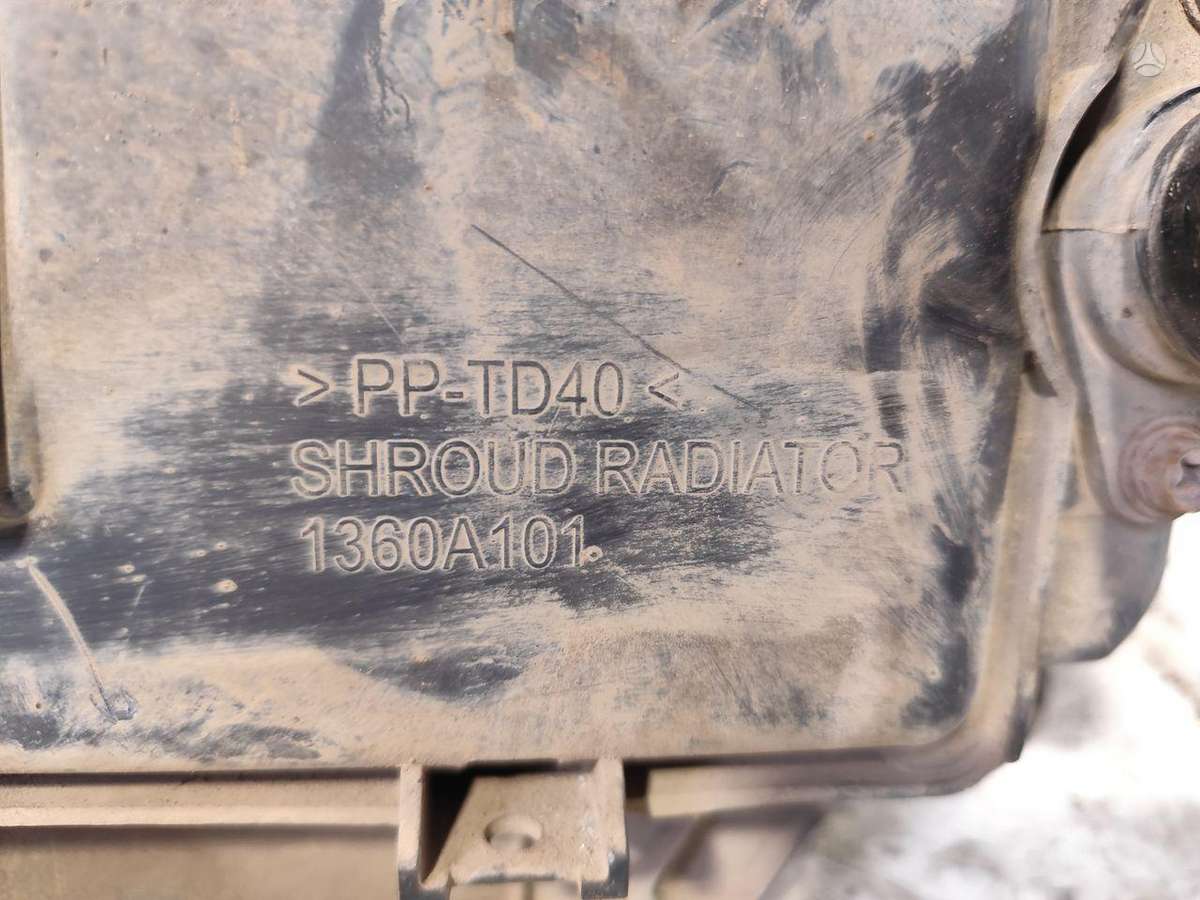 Mitsubishi L200, 1360A101, radiator