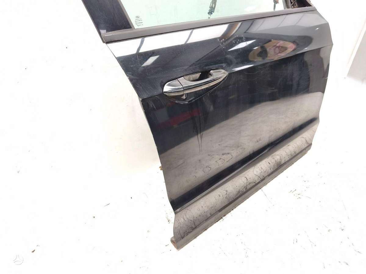 Ford S-MAX doors