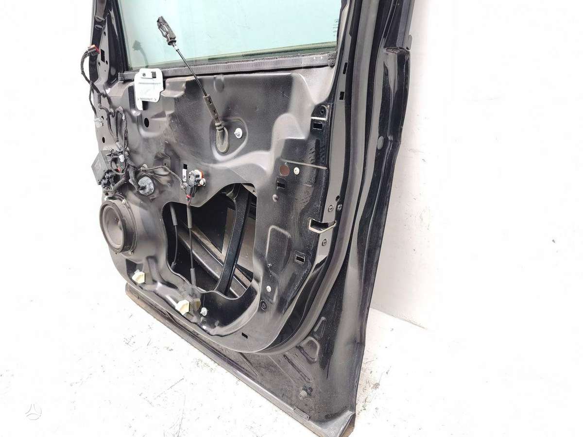 Ford S-MAX doors