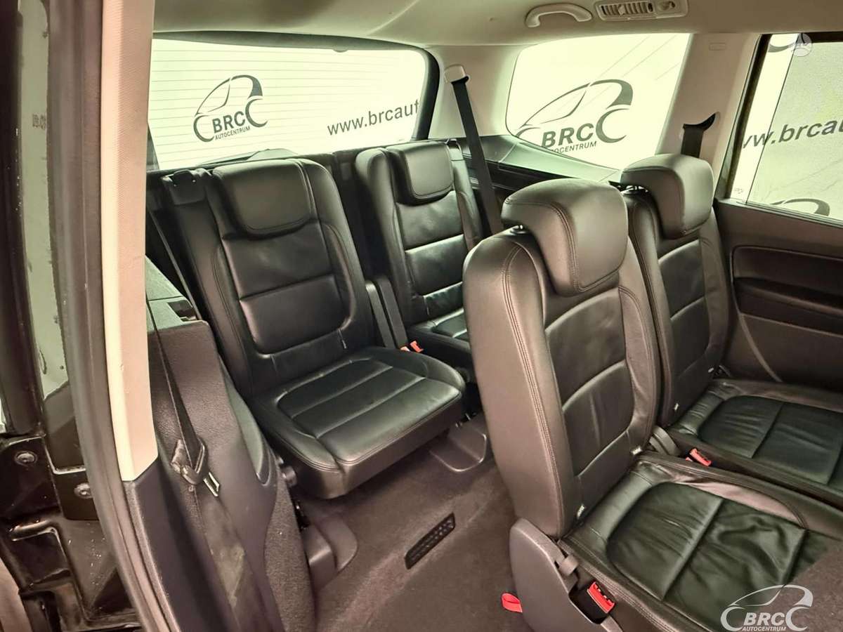 Volkswagen Sharan, 2.0 l., Минивэн