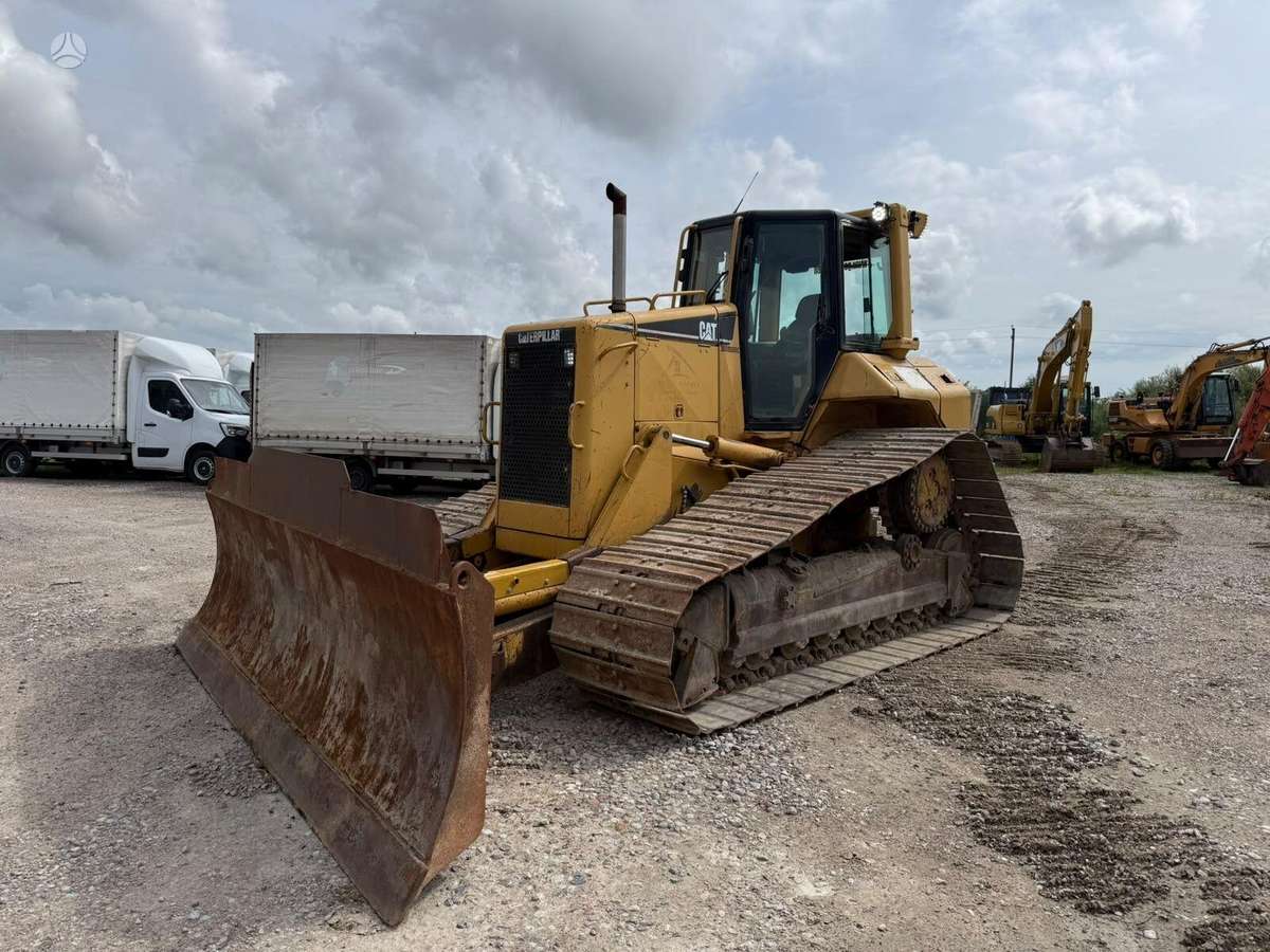 Caterpillar D6N LGP, бульдозеры
