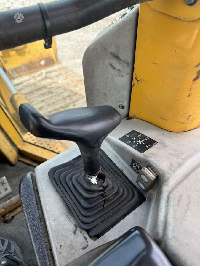 Caterpillar D6N LGP, buldozeriai