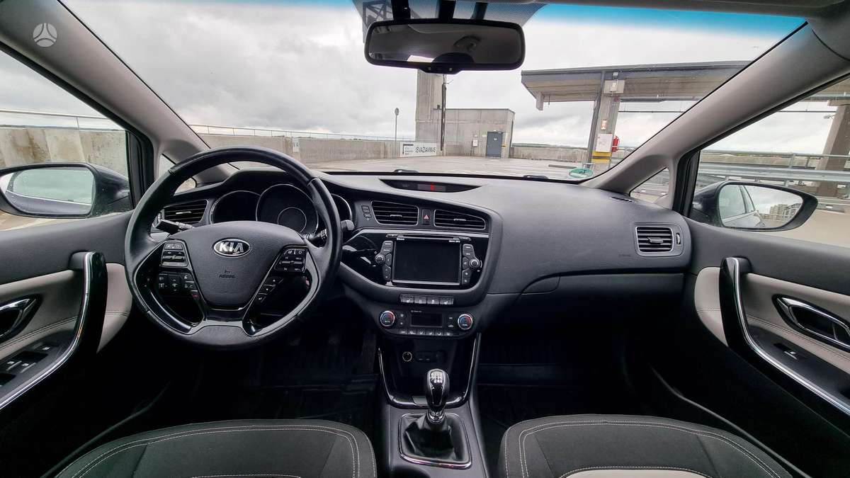 Kia Ceed, 1.6 l., Универсал